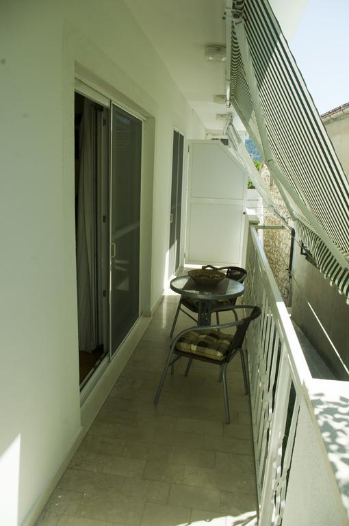 Ivan I Matej Apartments Blace Exterior photo